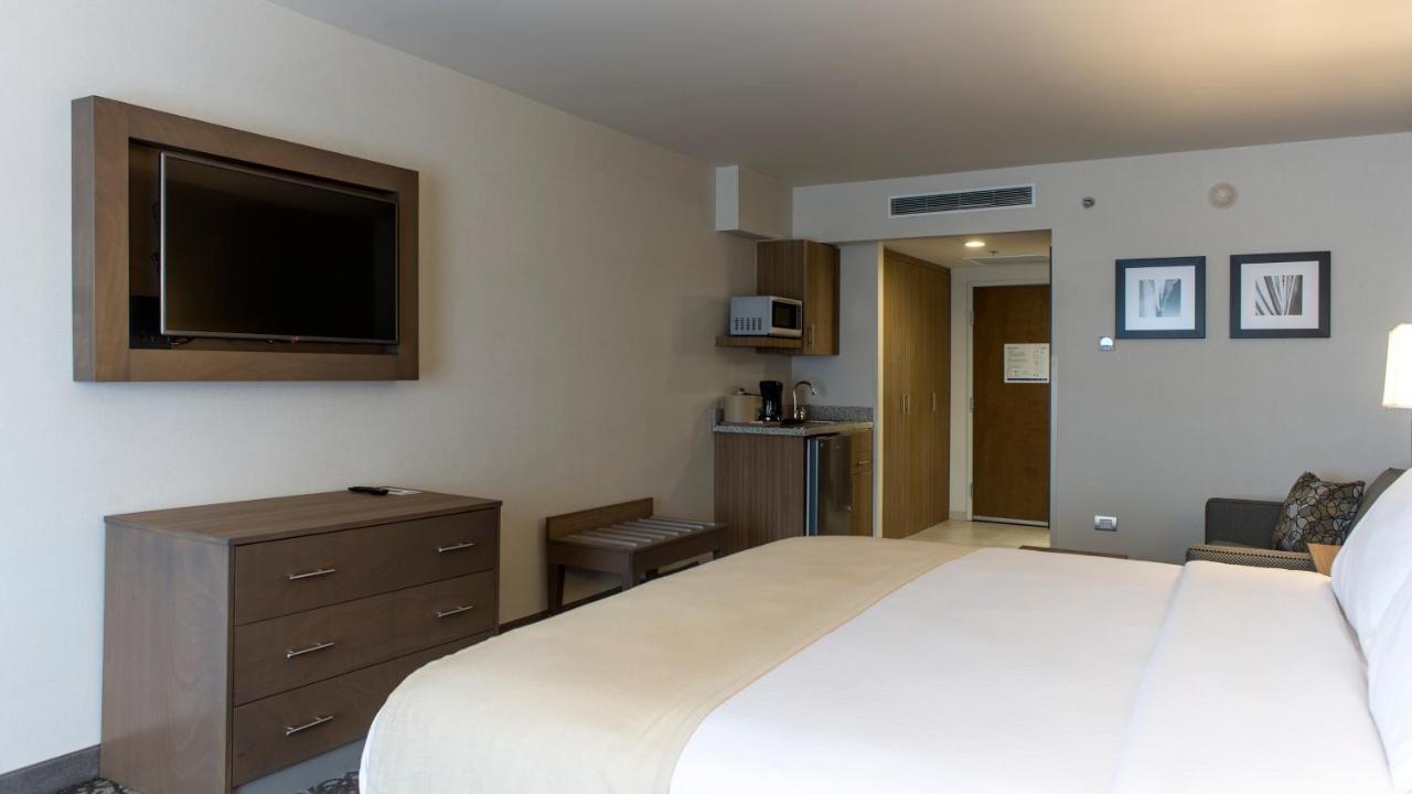 Holiday Inn Express & Suites Chihuahua Juventud By Ihg Ngoại thất bức ảnh
