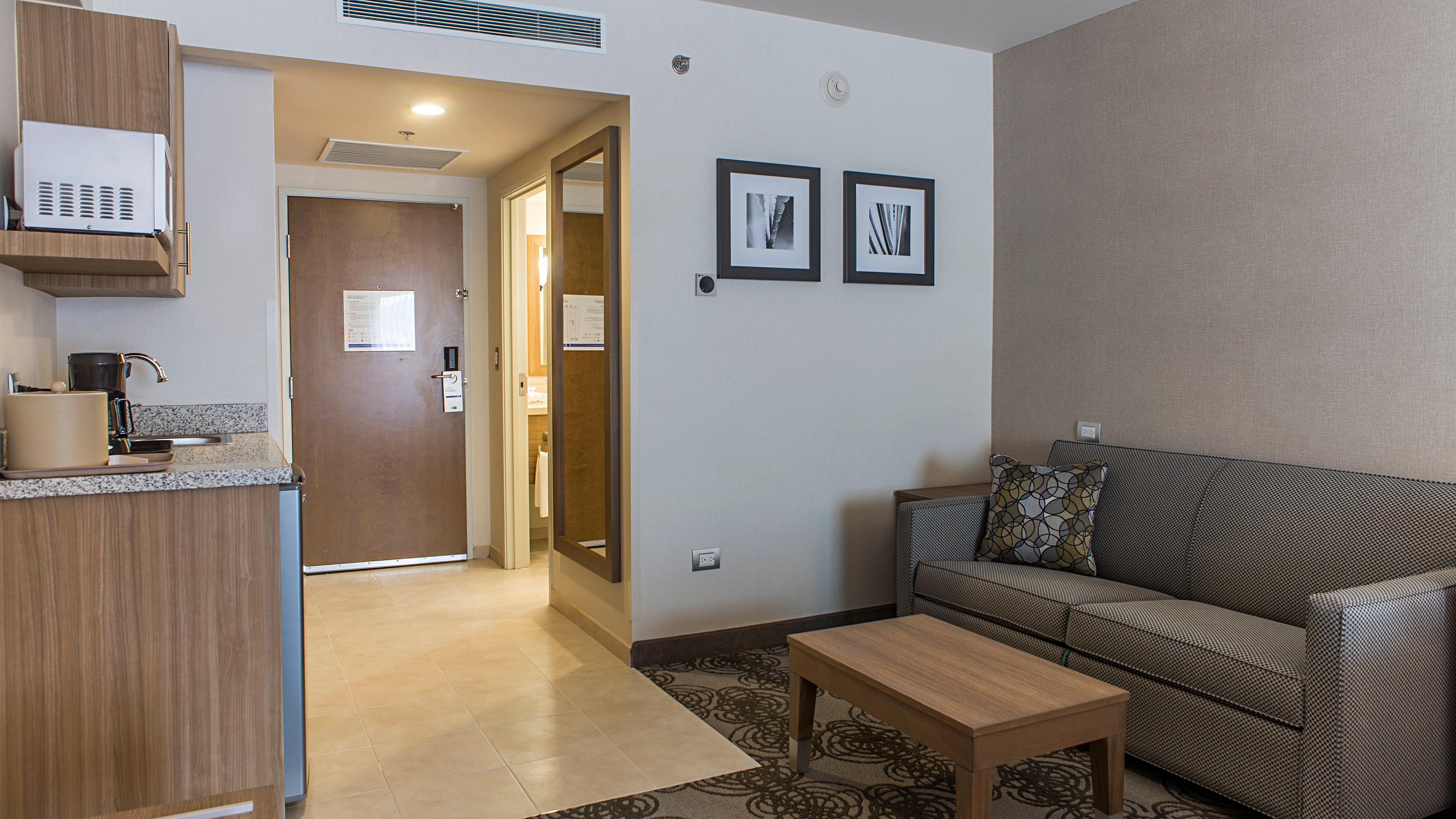 Holiday Inn Express & Suites Chihuahua Juventud By Ihg Ngoại thất bức ảnh