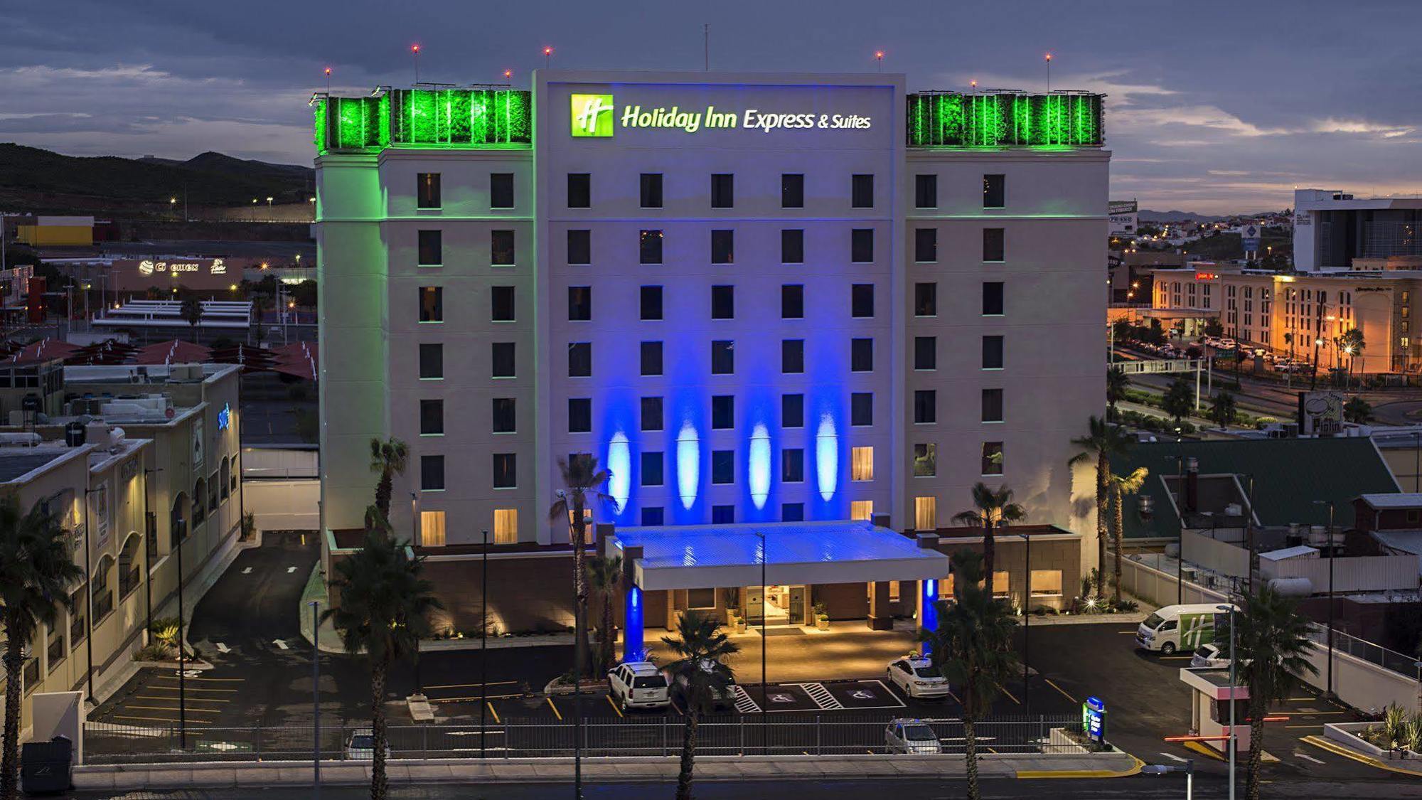Holiday Inn Express & Suites Chihuahua Juventud By Ihg Ngoại thất bức ảnh