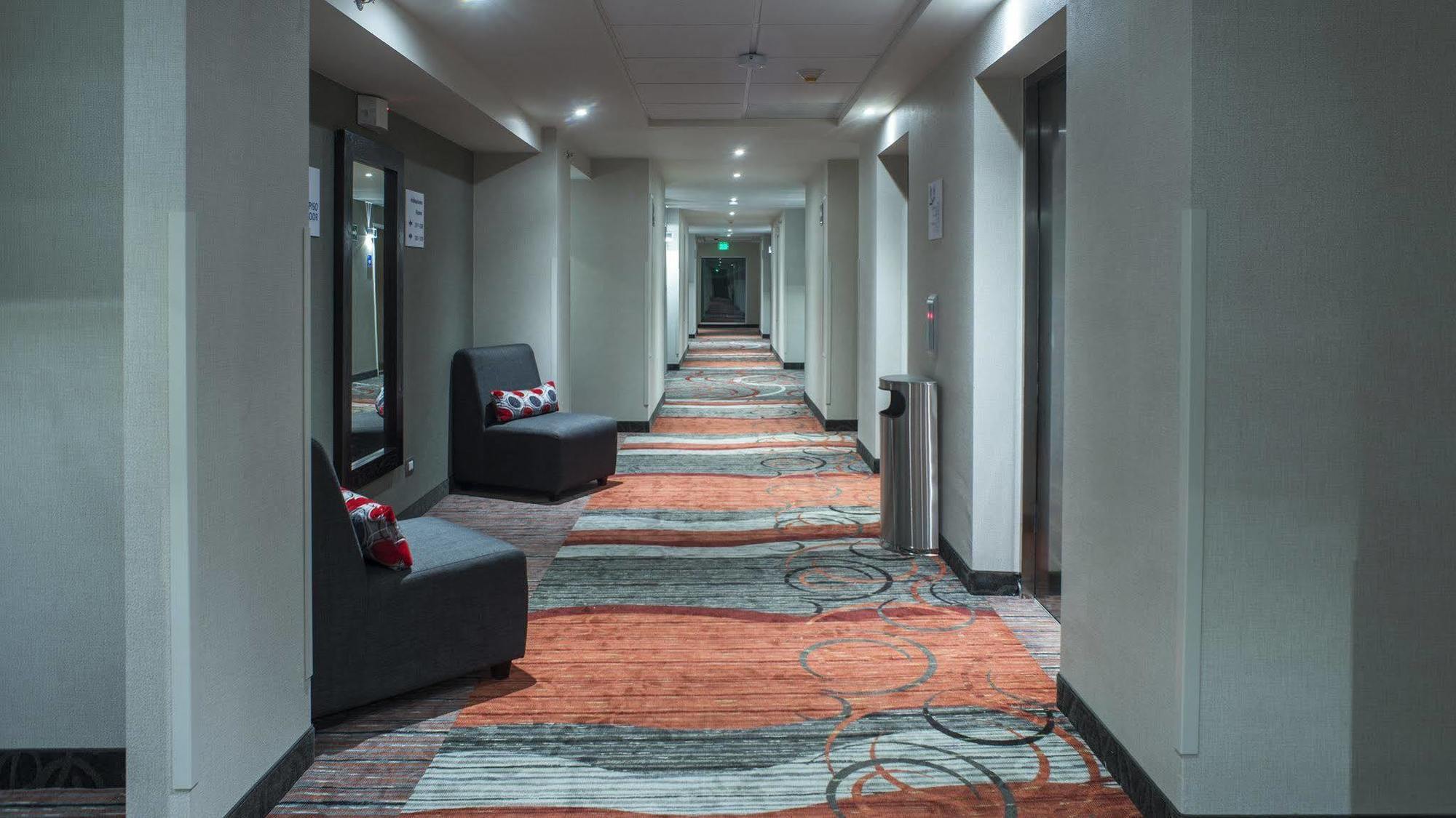 Holiday Inn Express & Suites Chihuahua Juventud By Ihg Ngoại thất bức ảnh